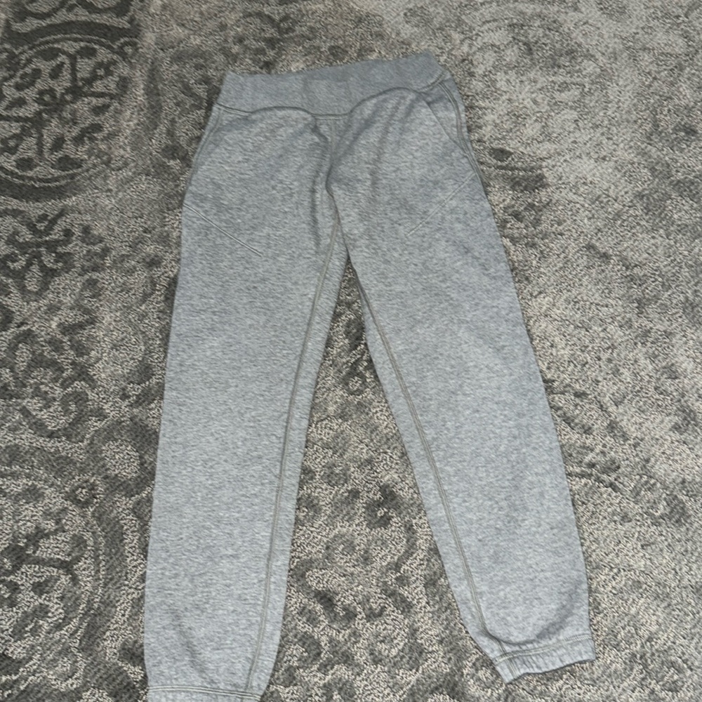 •Ivivva(lululemon kids) joggers•